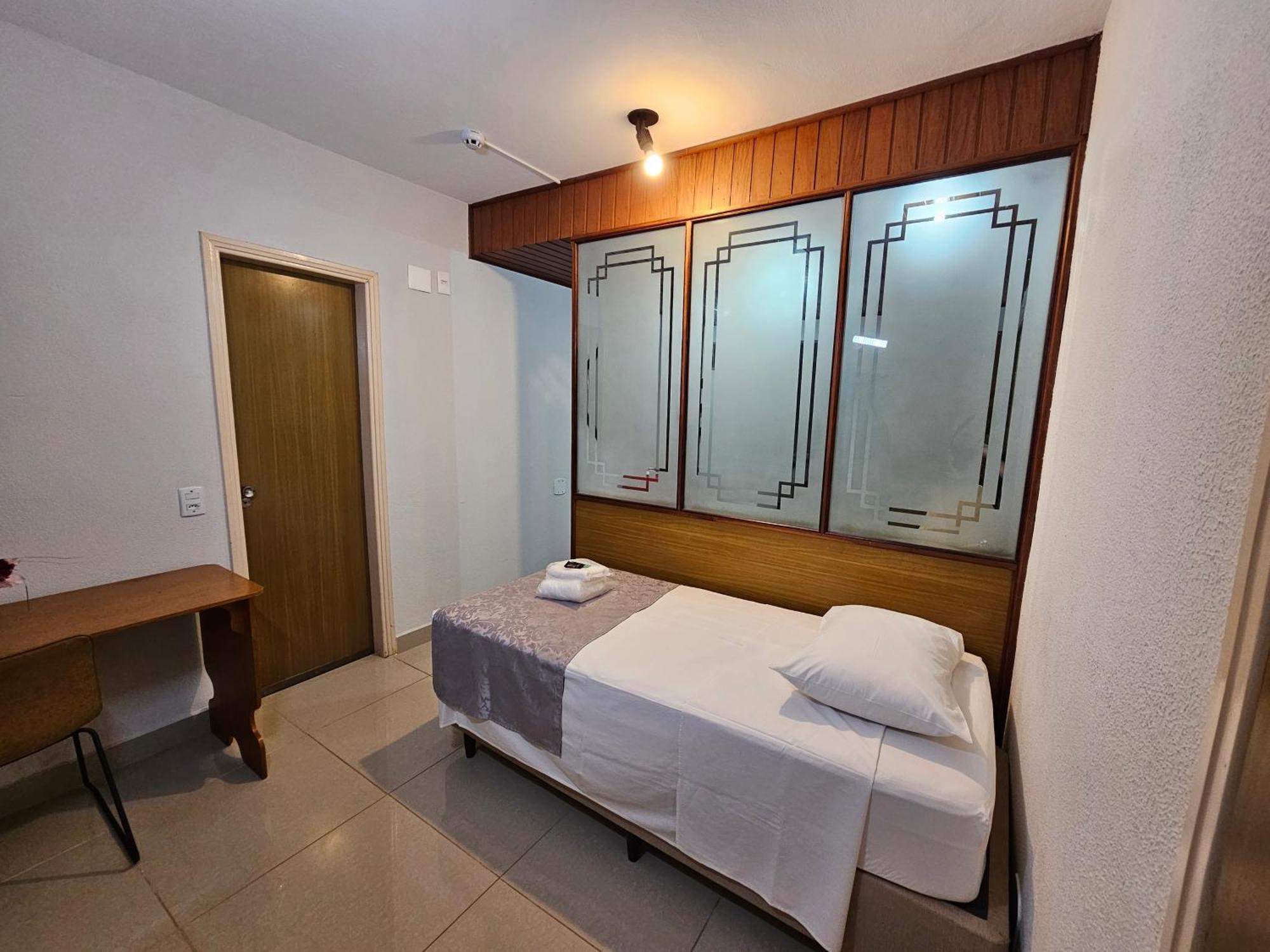 Optimum Plaza Hotel Monte Alto 外观 照片